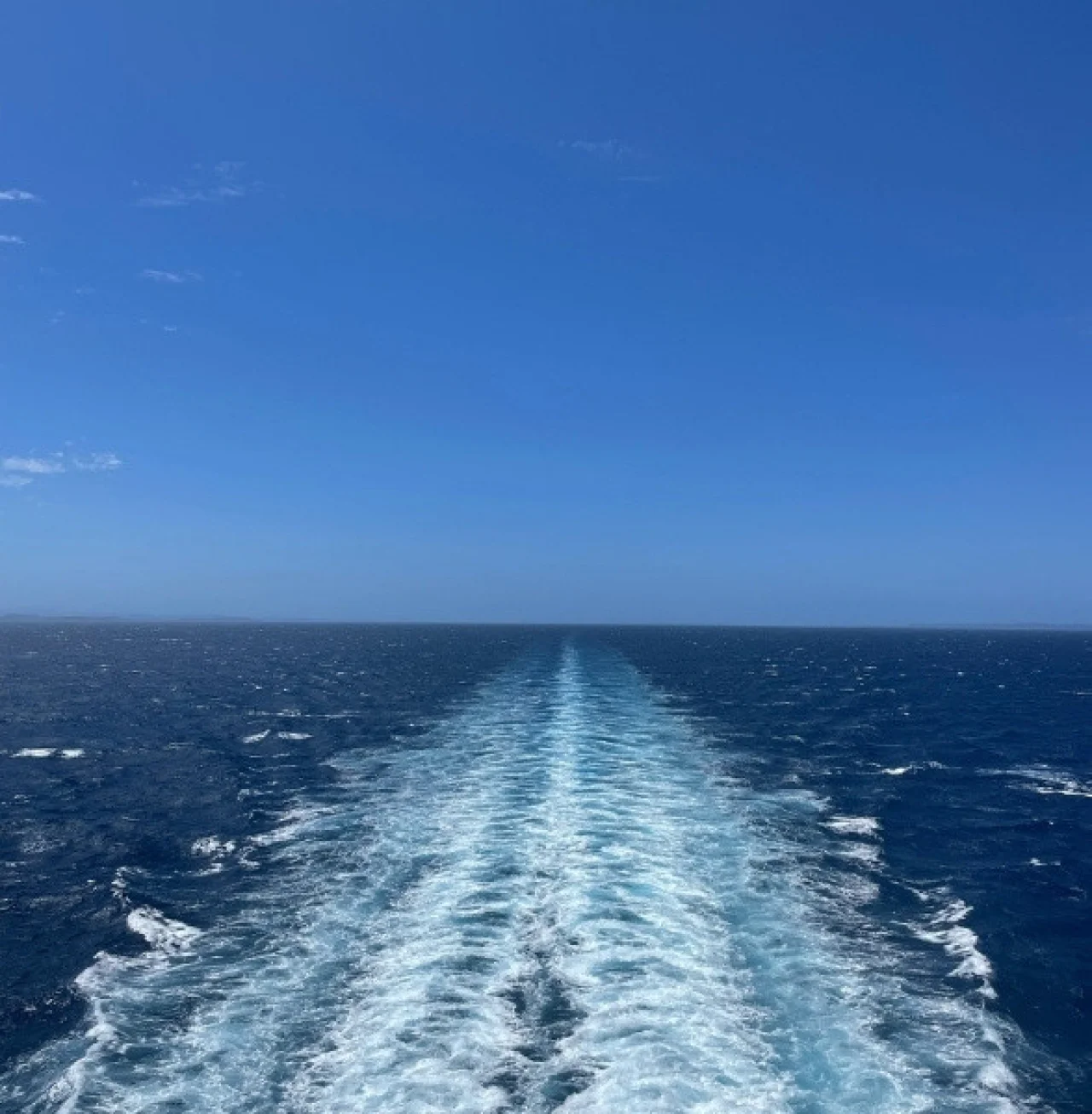 Heckwelle eines Schiffes