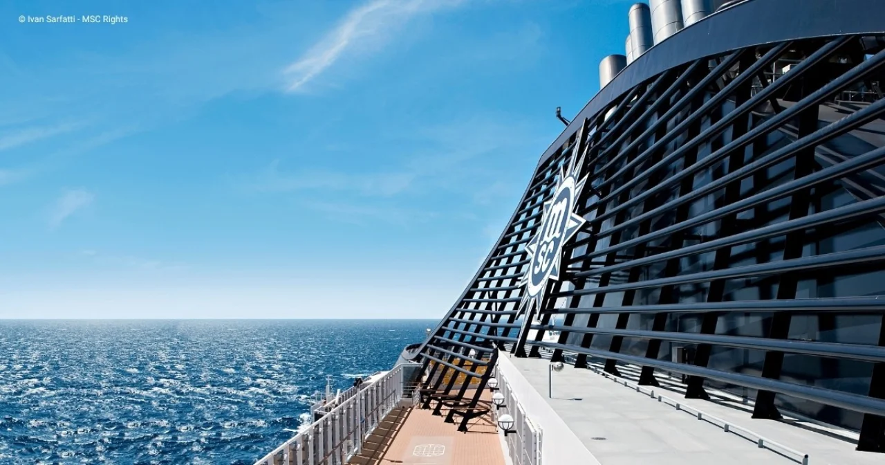 MSC Kreuzfahrt Logo auf Kreuzfahrtschiff