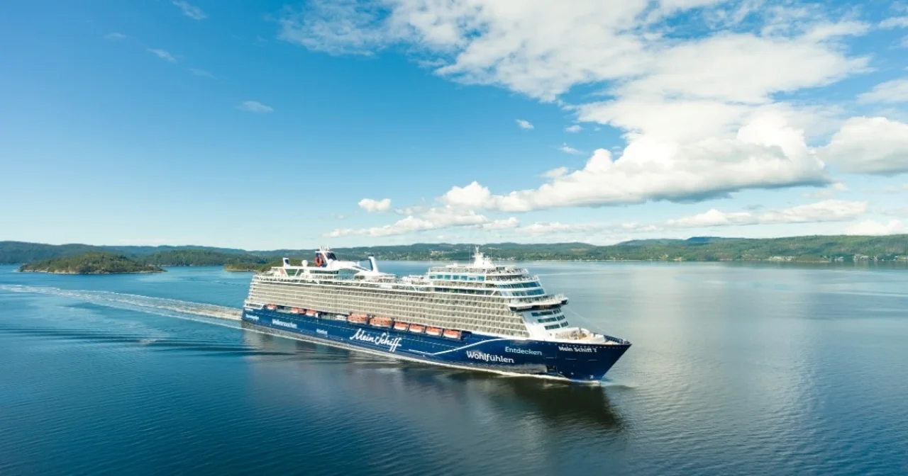Mein Schiff 7 auf Sommerreise im Norden
