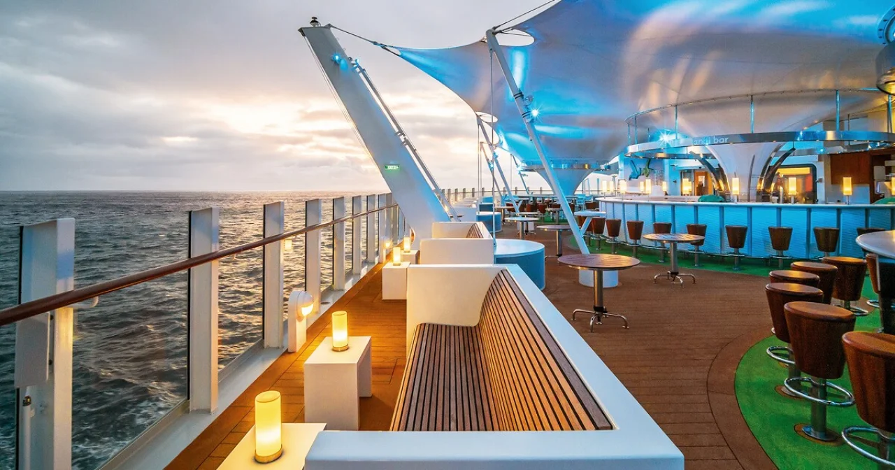 Lanai Bar auf AIDAnova