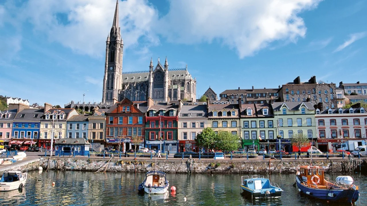 Hafenbild Cork / Cobh