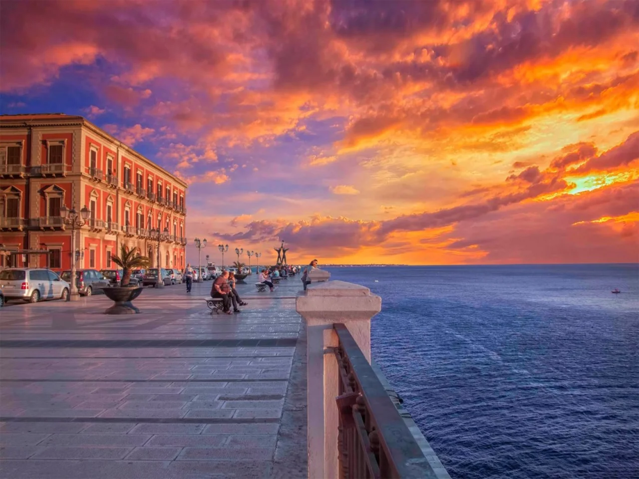 Hafenbild Taranto