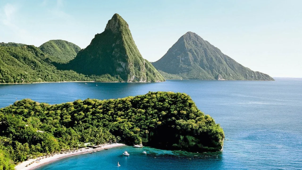 Hafenbild Castries (St. Lucia)