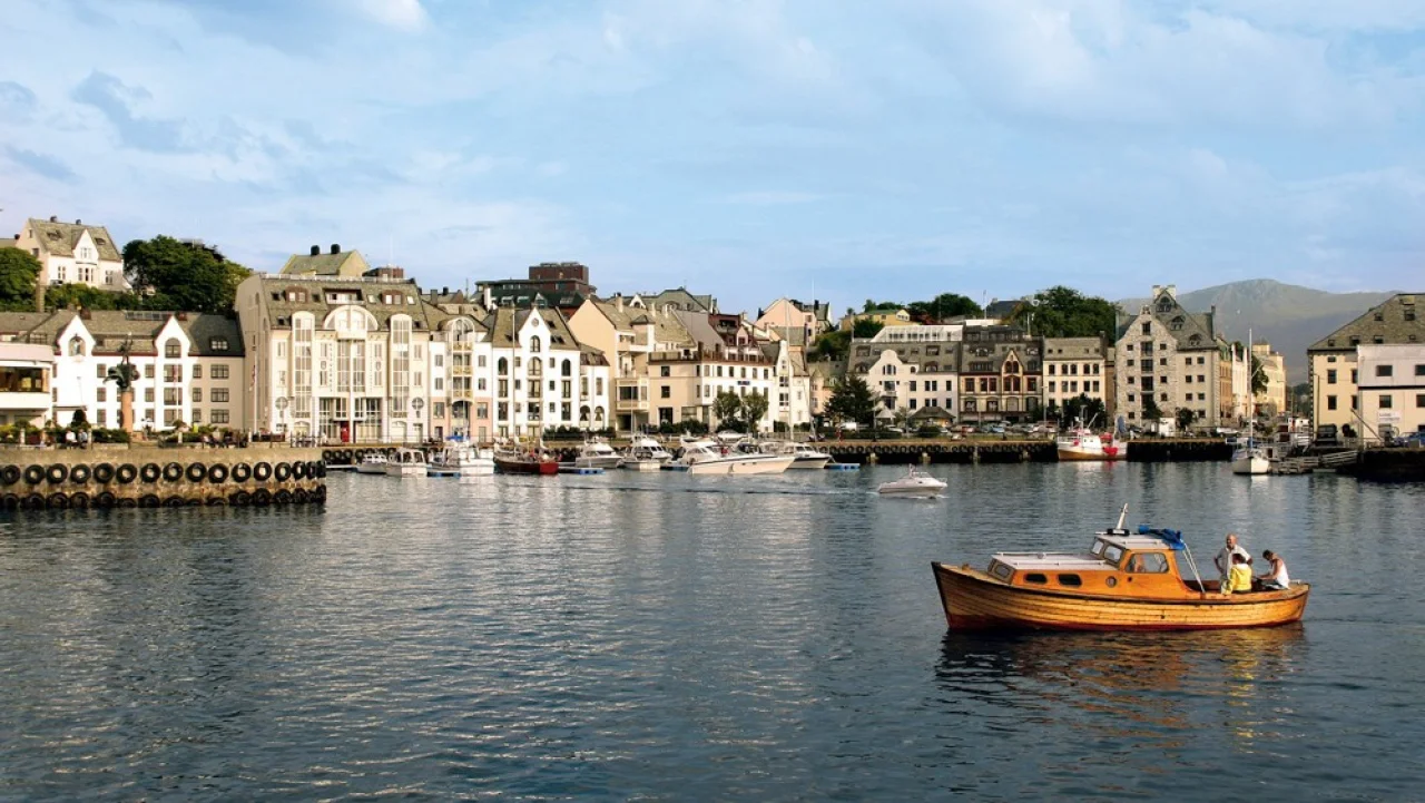 Hafenbild Ålesund