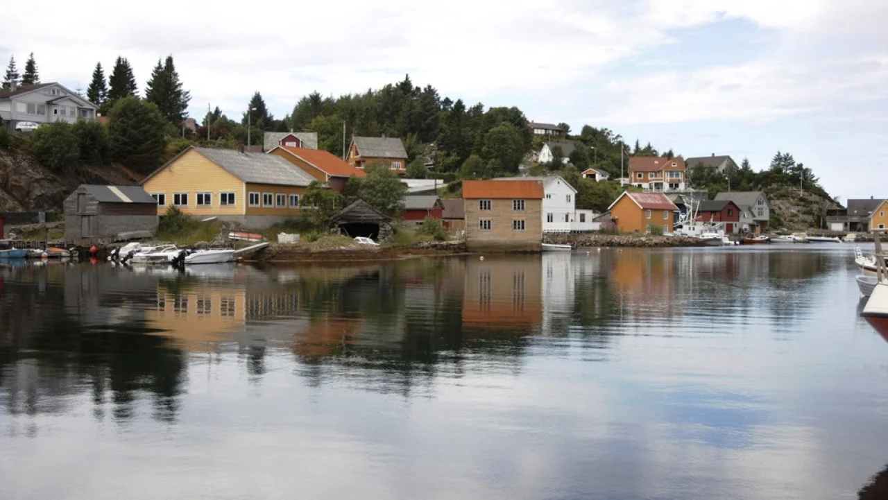 Hafenbild Sortland