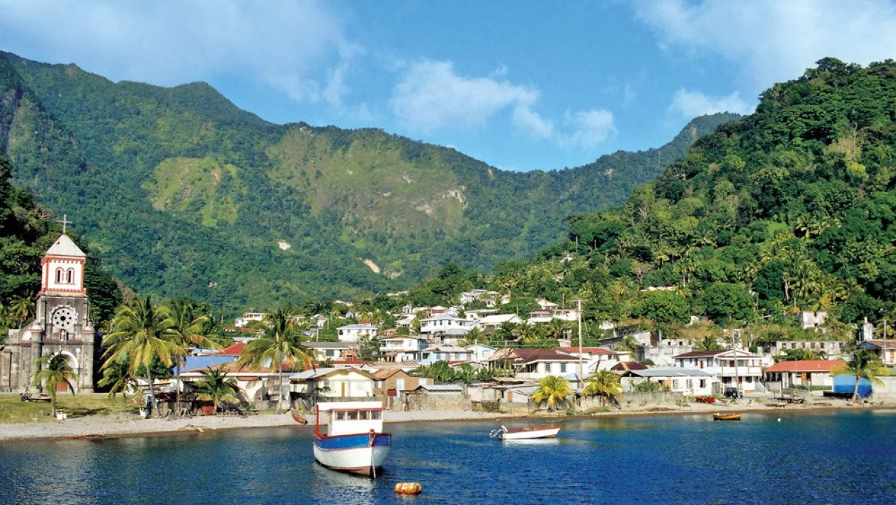 Hafenbild Roseau (Dominica)