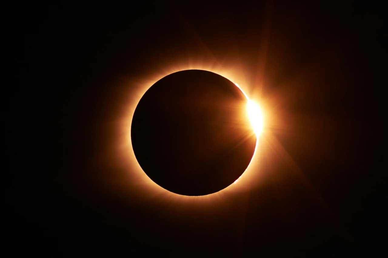 Hafenbild Highlight Sonnenfinsternis A