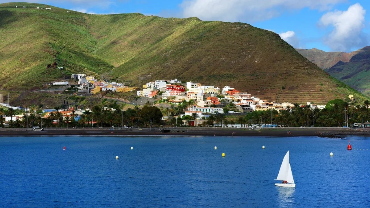 Hafenbild San Sebastián (La Gomera)