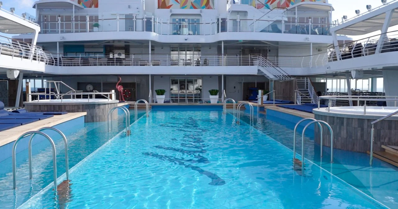 25m Pool Bild