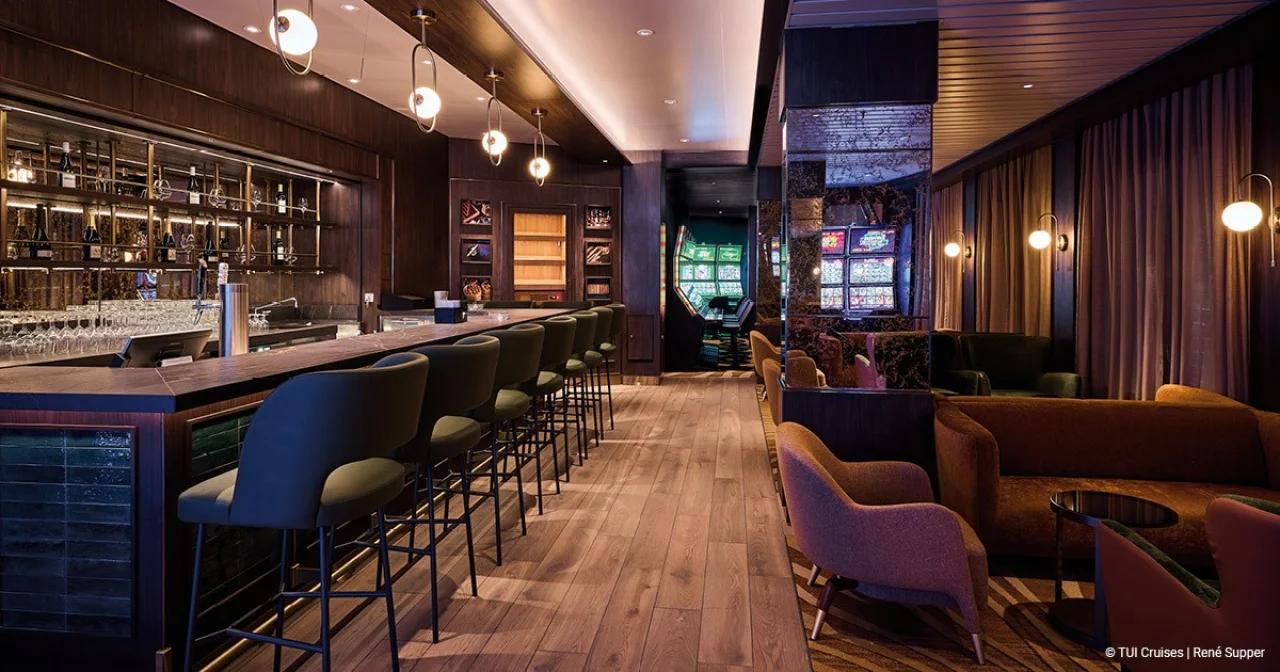 Casino & Lounge  Bild