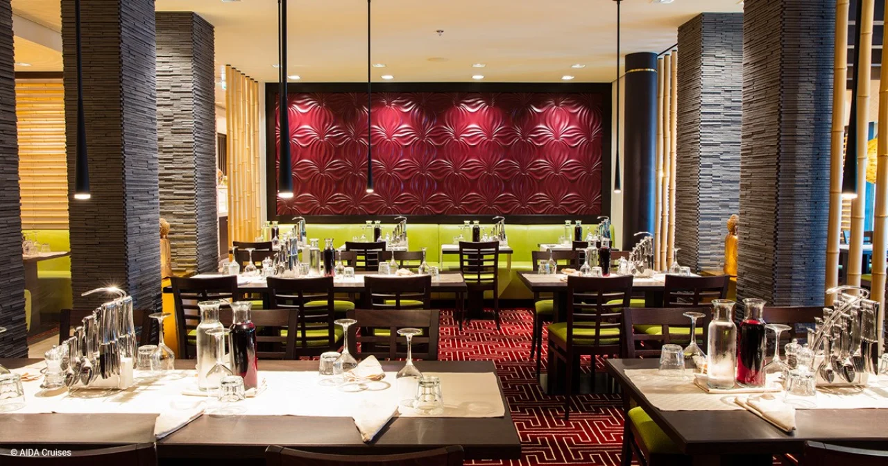 East Restaurant Bild